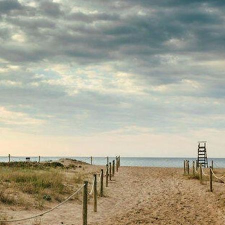 Cosy Beach Empuriabrava Exterior photo